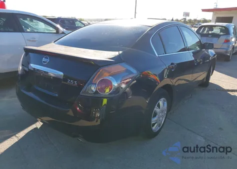 2011 Nissan Altima 2.5 S z USA, uszkodzony, nr VIN 1N4AL2AP7BN493867